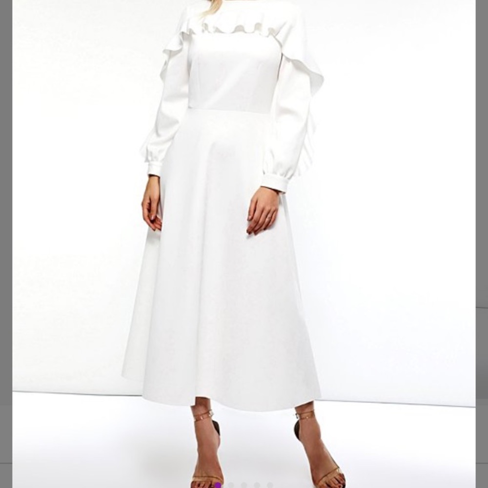 NWT WHITE MAXI DRESS